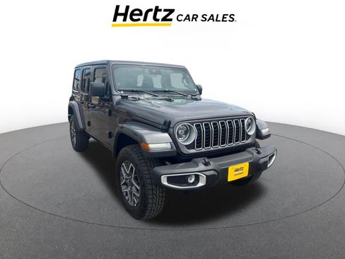 Used 2025 Jeep Wrangler Sahara AWD/4WD image 1