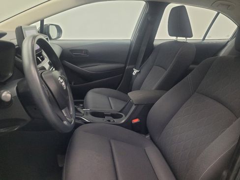 Used 2023 Toyota Corolla LE image 17