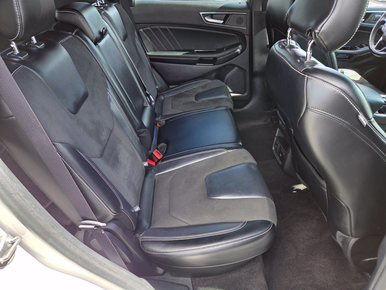 Certified 2019 Ford Edge ST w/ Equipment Group 401A AWD/4WD image 15