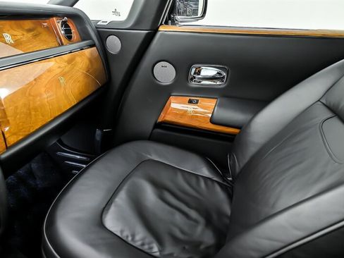 Used 2008 Rolls-Royce Phantom Drophead Coupe RWD image 44