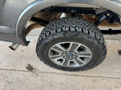 Used 2015 Ford F150 XLT w/ Equipment Group 302A Luxury image 32