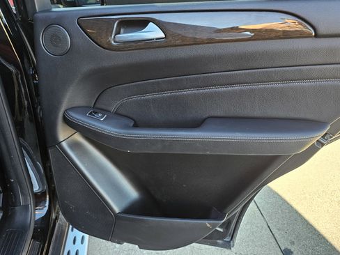 Used 2014 Mercedes-Benz ML 350 2WD w/ Premium 1 Package image 28