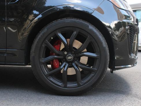 Used 2019 Land Rover Range Rover Sport SVR AWD/4WD image 4
