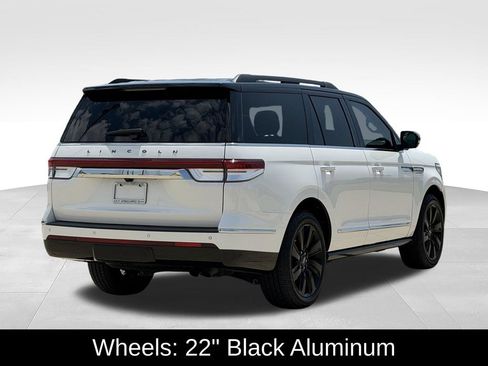 Used 2022 Lincoln Navigator Black Label AWD/4WD image 10