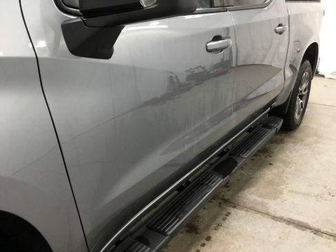 Used 2019 Chevrolet Silverado 1500 RST AWD/4WD image 5