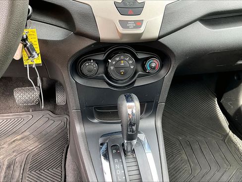 Used 2011 Ford Fiesta SE w/ 202A Rapid Spec Order Code FWD image 30