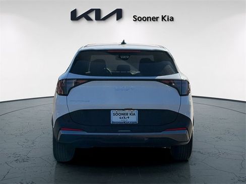 Certified 2026 Kia Sportage LX image 5