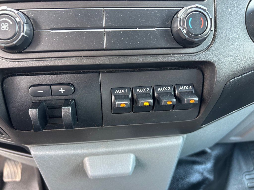 Used 2016 Ford F350 XL RWD image 18