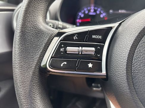Used 2023 Kia Forte LXS FWD image 18