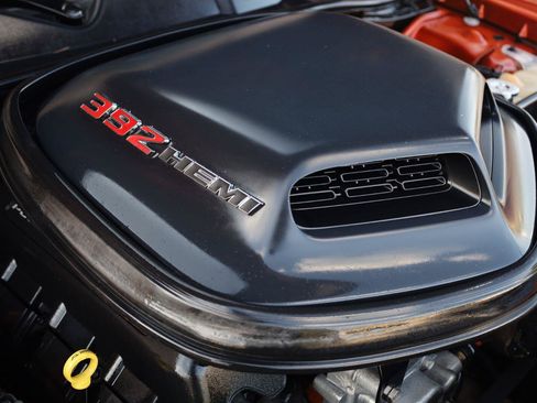 Used 2021 Dodge Challenger R/T Scat Pack RWD image 18