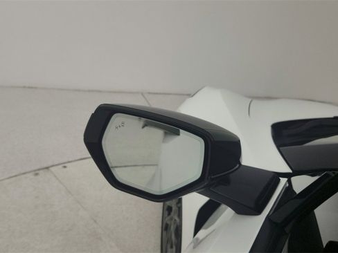 Certified 2024 Chevrolet Corvette Stingray Preferred Conv w/ Z51 Performance Package image 18