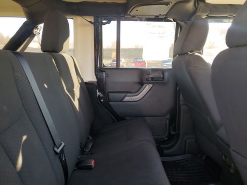 Used 2015 Jeep Wrangler Unlimited Sport w/ Quick Order Package 24S image 30