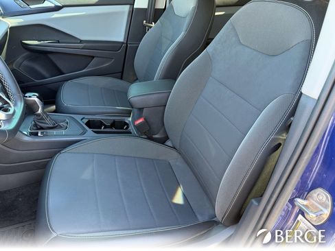 Used 2022 Volkswagen Taos SE image 23