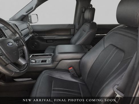 Used 2019 Ford Expedition Limited w/ Equipment Group 301A RWD image 5