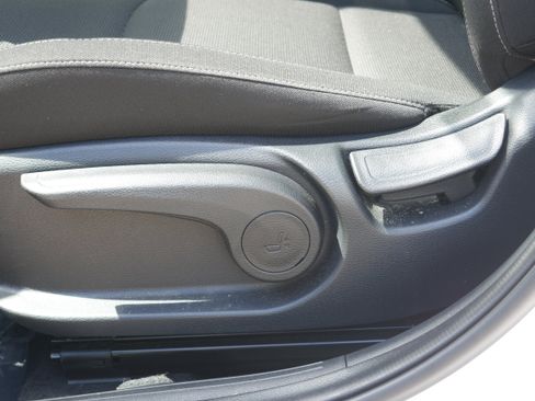 Used 2024 Kia Forte LXS FWD image 13