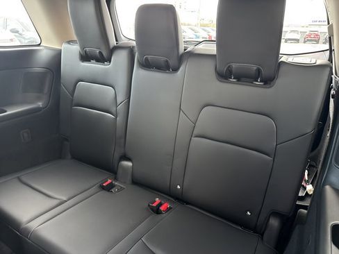 New 2026 Nissan Pathfinder SL AWD/4WD image 7