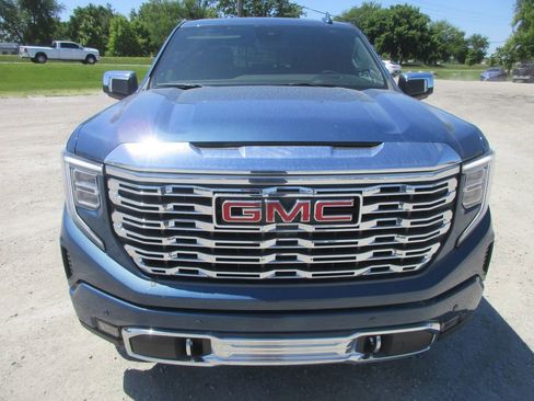 New 2026 GMC Sierra 1500 Denali AWD/4WD image 12