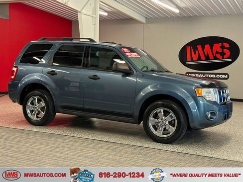 Used 2012 Ford Escape XLT AWD/4WD image 1