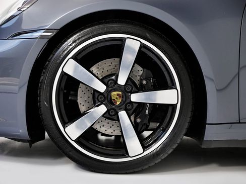 Used 2020 Porsche 911 GT3 RS image 13