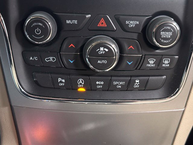 Used 2018 Jeep Grand Cherokee Laredo AWD/4WD image 18