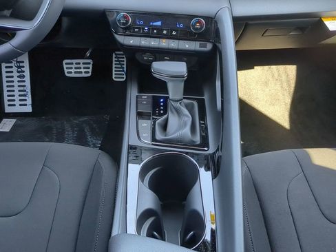 New 2026 Hyundai Elantra SEL Sport Premium FWD image 20