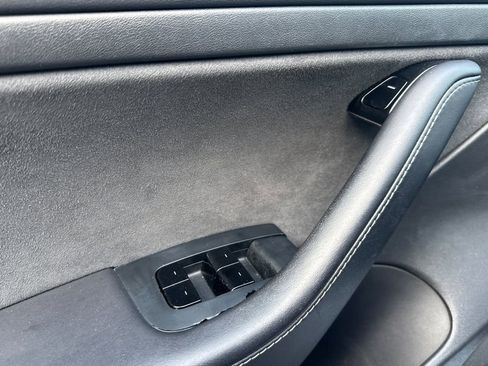 Used 2020 Tesla Model 3 Standard Range Plus image 10