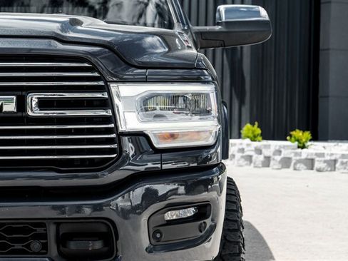 Used 2020 RAM 3500 Laramie AWD/4WD image 10