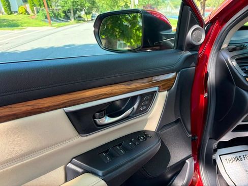 Used 2017 Honda CR-V EX-L image 13