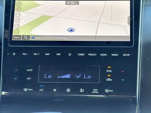 Certified 2023 Hyundai Santa Cruz Limited w/ Cargo Package AWD/4WD image 19