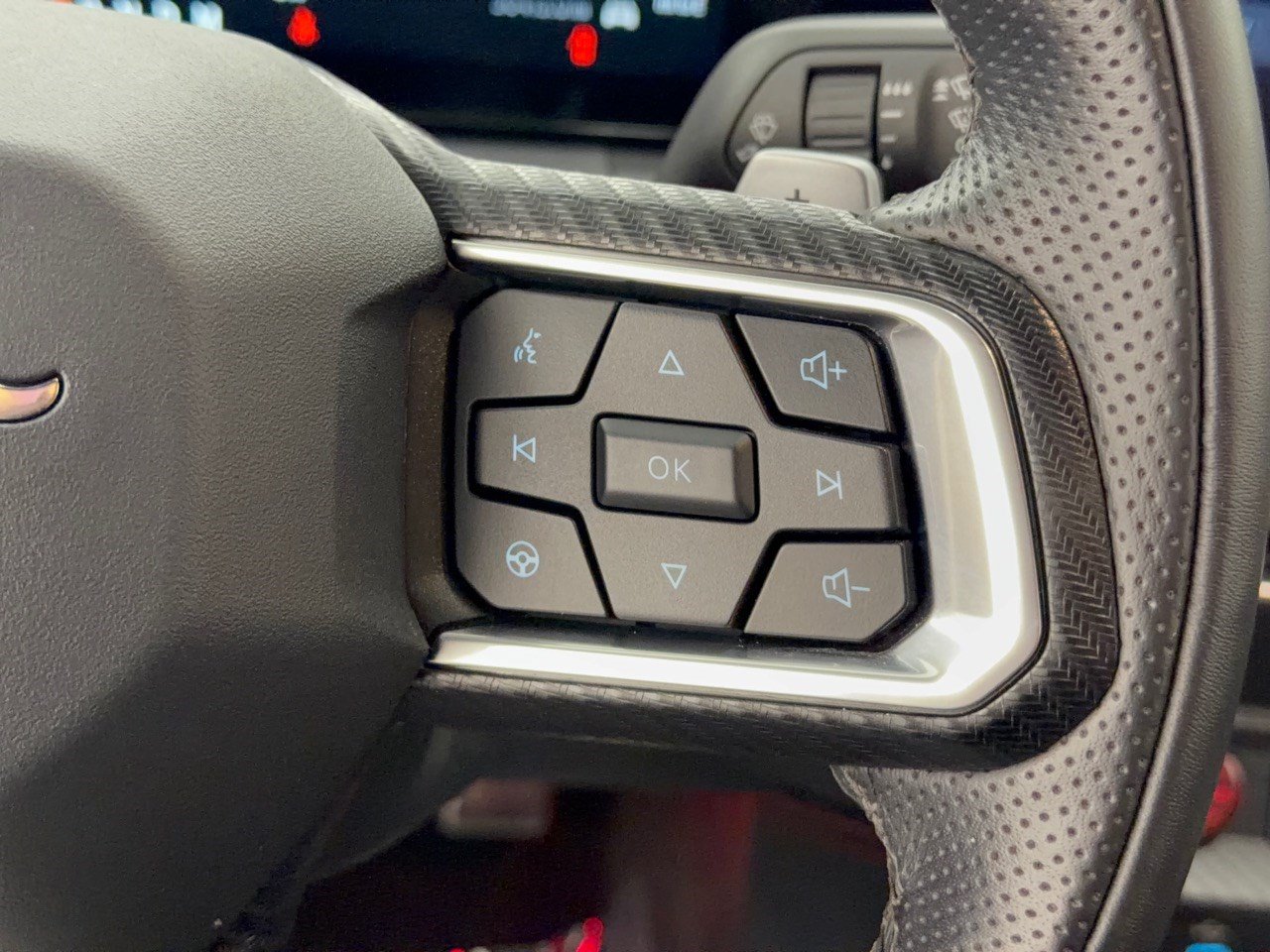 Used 2024 Ford Mustang GT Premium RWD image 18