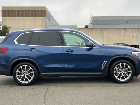 Used 2019 BMW X5 xDrive40i w/ Premium Package image 6
