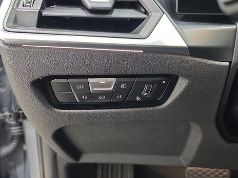 Certified 2023 BMW 330i xDrive Sedan w/ Parking Assistance Package image 23