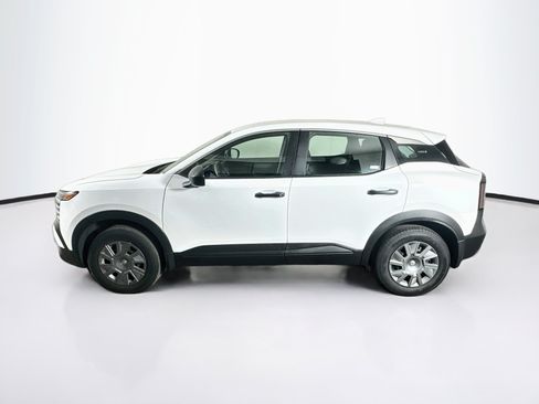 Used 2025 Nissan Kicks S FWD image 4