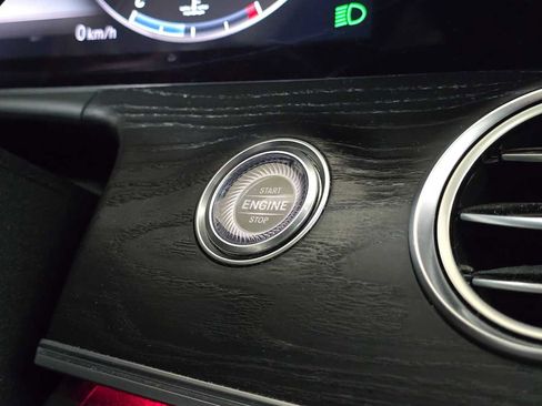 Certified 2020 Mercedes-Benz E 350 Sedan image 35