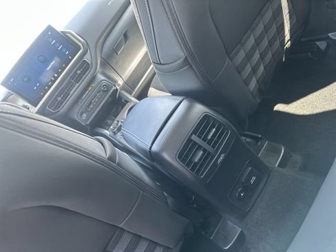 Used 2025 Ford Bronco Sport Big Bend AWD/4WD image 23