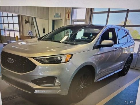 Used 2024 Ford Edge ST-Line image 2