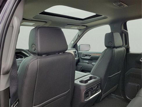 New 2026 GMC Sierra 1500 Denali w/ Denali Reserve Package image 12