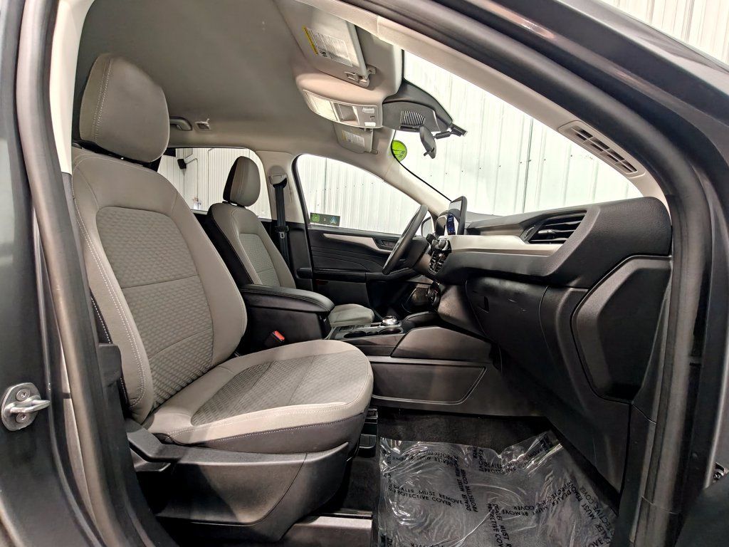 Used 2022 Ford Escape SE AWD/4WD image 21