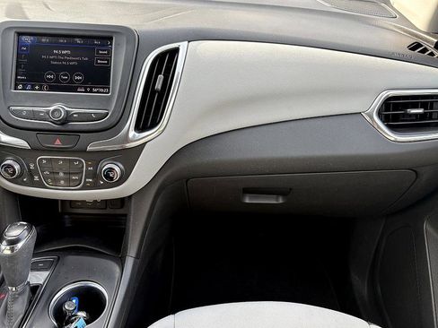 Used 2020 Chevrolet Equinox LT image 14