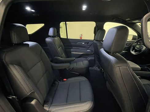 Used 2026 Chevrolet Traverse LT image 26