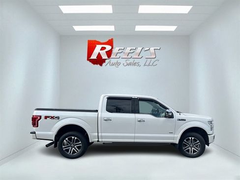 Used 2016 Ford F150 Platinum w/ Equipment Group 701A Luxury AWD/4WD image 6