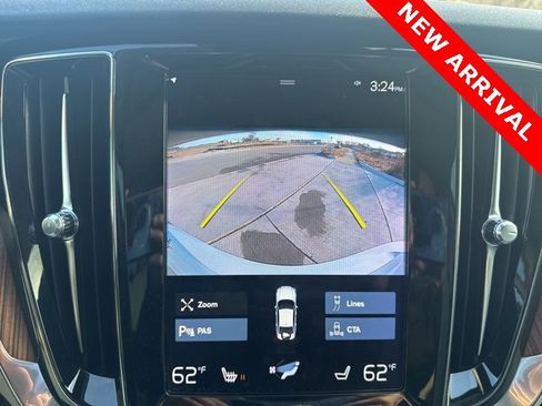 Used 2022 Volvo S60 B5 Inscription image 15