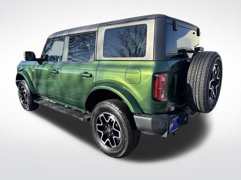Used 2022 Ford Bronco Outer Banks image 3