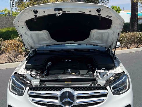 Used 2020 Mercedes-Benz GLC 300 4MATIC image 24