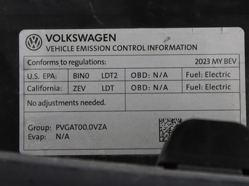 Used 2023 Volkswagen ID.4 Pro S AWD/4WD image 36