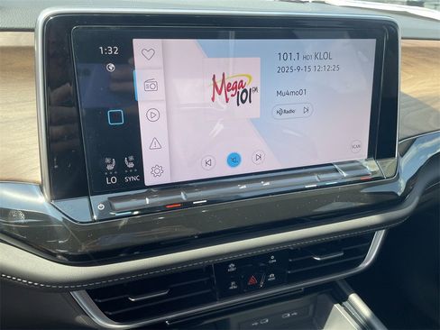 New 2026 Volkswagen Atlas SE image 18