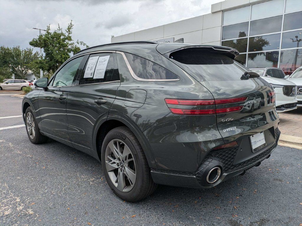 Used 2025 Genesis GV70 3.5T Sport AWD/4WD image 4