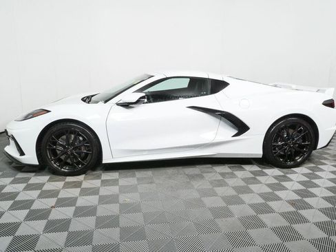 Used 2024 Chevrolet Corvette Stingray Preferred Cpe w/ Z51 Performance Package RWD image 37