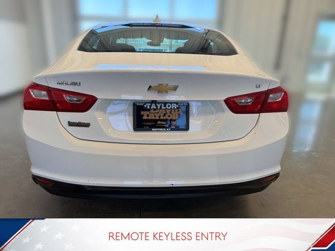 Used 2023 Chevrolet Malibu LT FWD image 4
