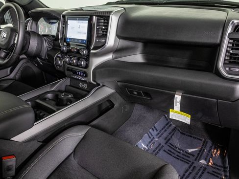 New 2026 RAM 1500 Express AWD/4WD image 42